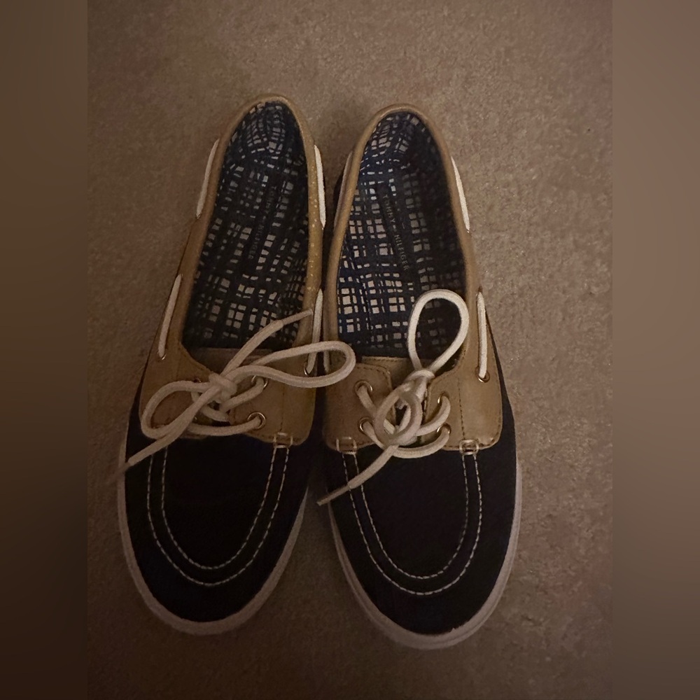 Tommy Hilfiger Twadreil Boat Shoes Canvas Slip On Loafers Womens Size 8 - Picture 2 of 7
